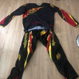 Troy Lee designs Grand Prix air lightning bolt